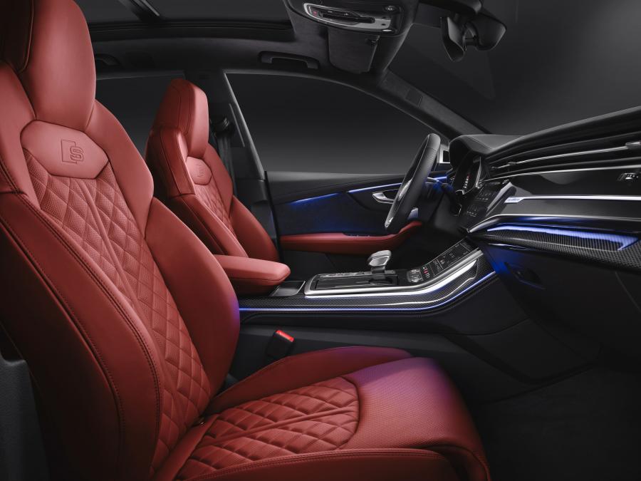 Интерьер Audi SQ8 TDI 2019 года  (WW) (фото 6 из 79)